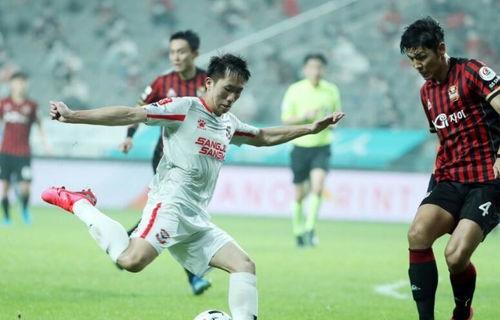 中超爆料引援最新消息,转会市场烽烟再起，各队争相补强阵容